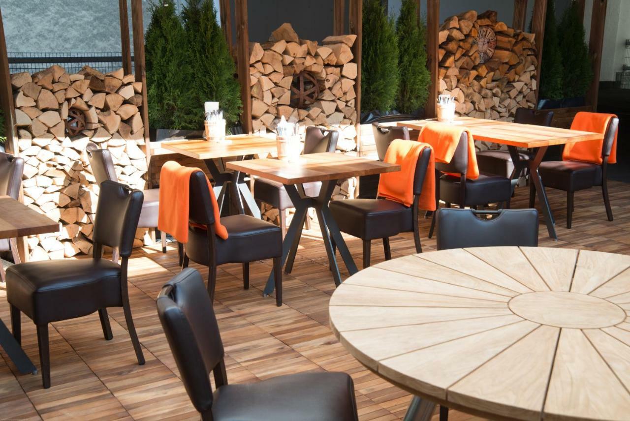 Hotel Adler - Paulas Alb Ehingen  Exterior photo